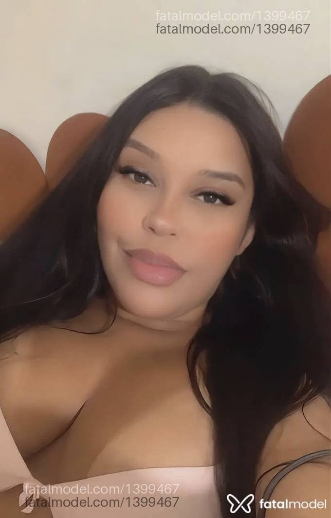 Acompanhante mulher morena (o) de olhos castanhos - Gaby