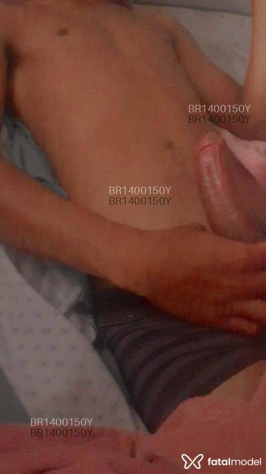 Acompanhante homem morena (o) de olhos castanhos em Sinop - Ruan