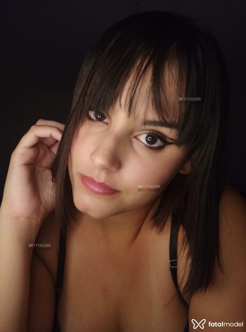Acompanhante mulher com cabelo castanho de olhos castanhos em João Pessoa Acompanhante mulher com cabelo castanho de olhos castanhos em João Pessoa - Mellanie