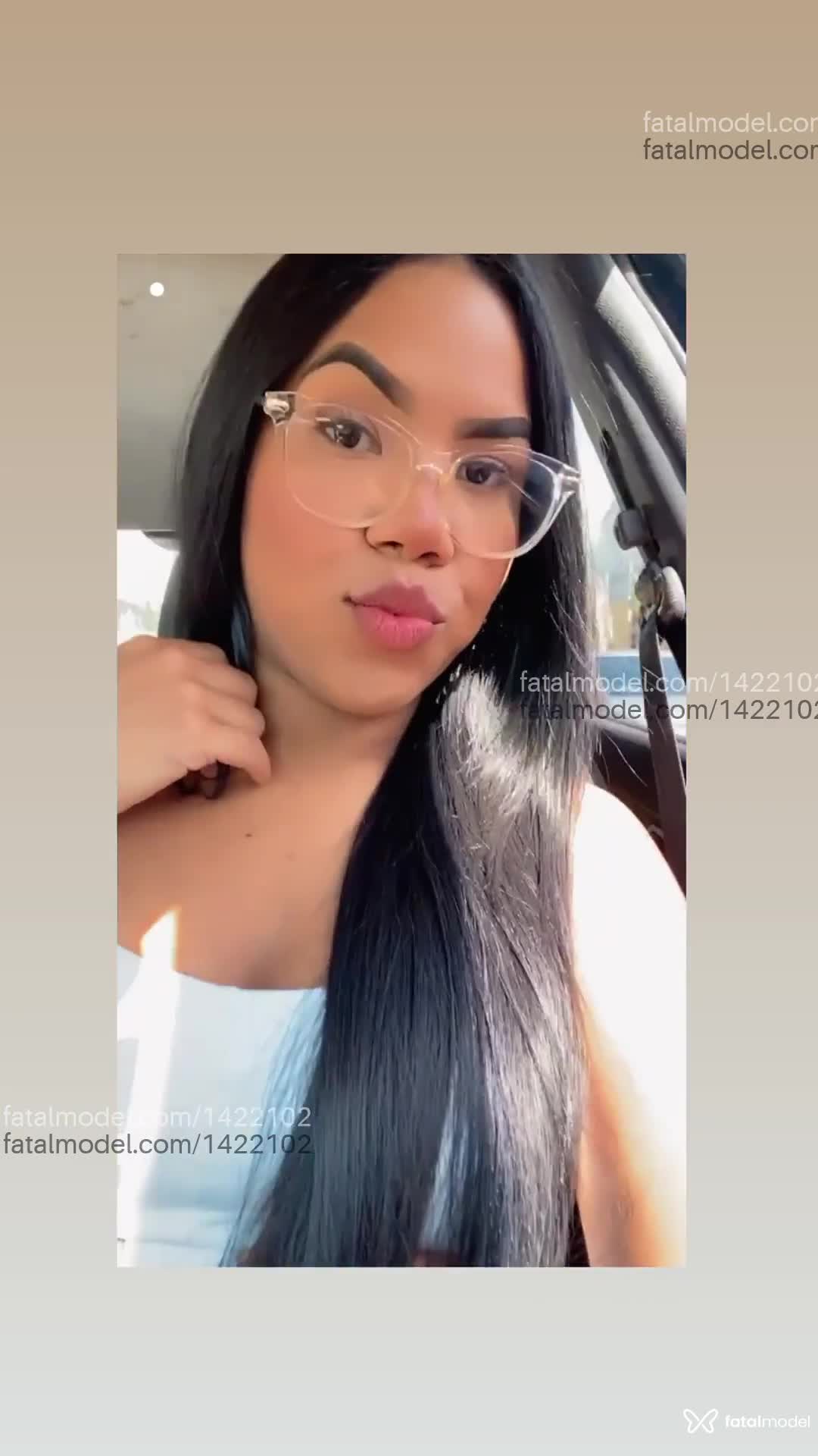 Acompanhante mulher morena (o) de olhos castanhos em Balneário Camboriú - Laura