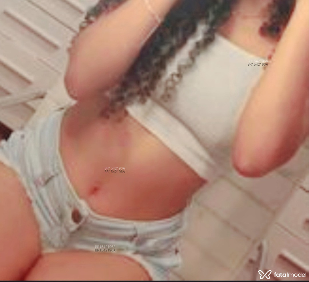 Acompanhante mulher morena (o) de olhos castanhos em Ji-Paraná - GABRIELLY