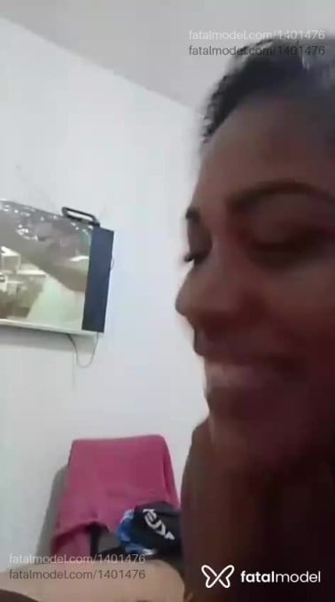 Acompanhante mulher com cabelo castanho de olhos pretos em Macaé - Jéssica Almeida