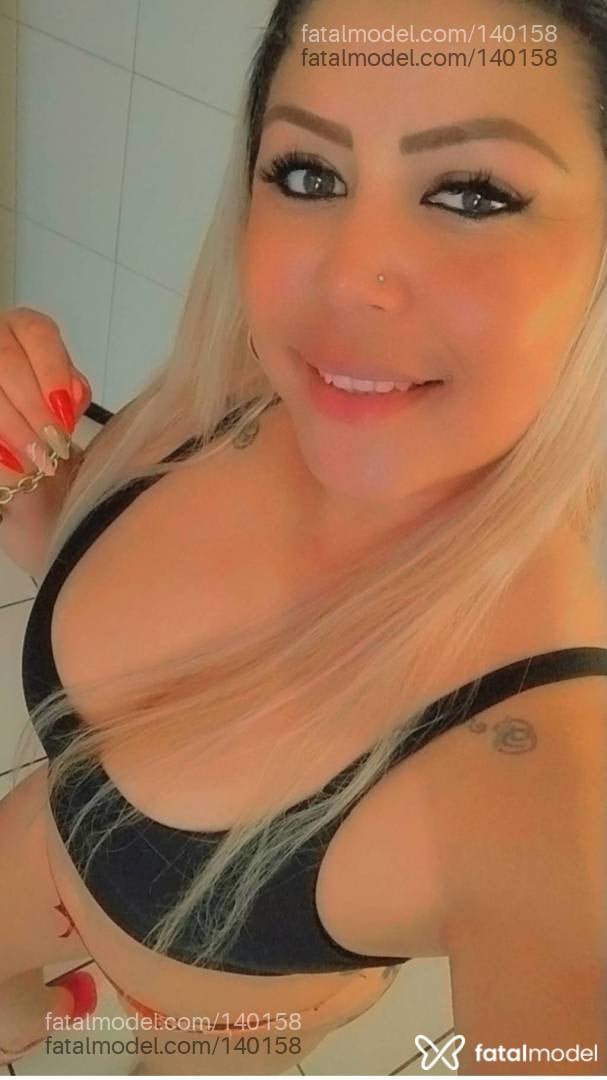 Acompanhante mulher loira (o) de olhos mel - Luana Oliver