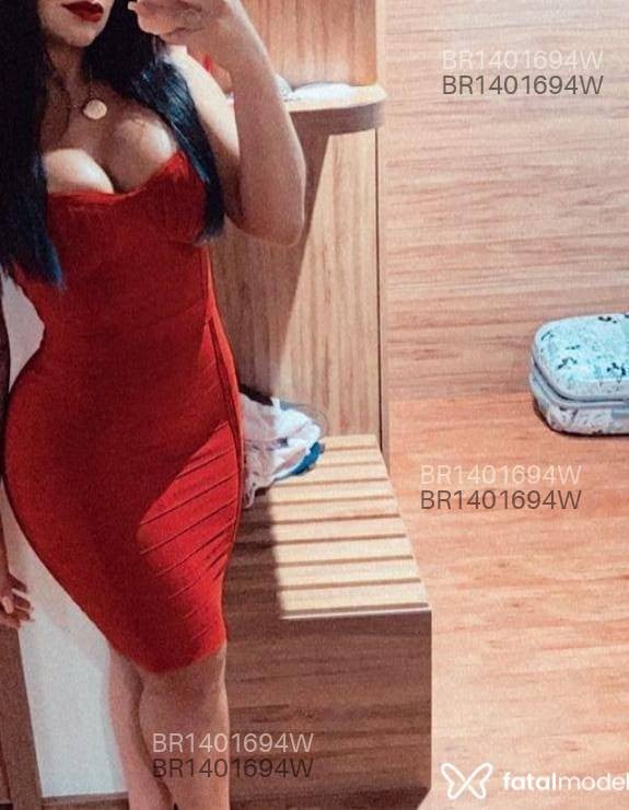 Acompanhante mulher morena (o) de olhos castanhos em Cascavel - Bia Souza