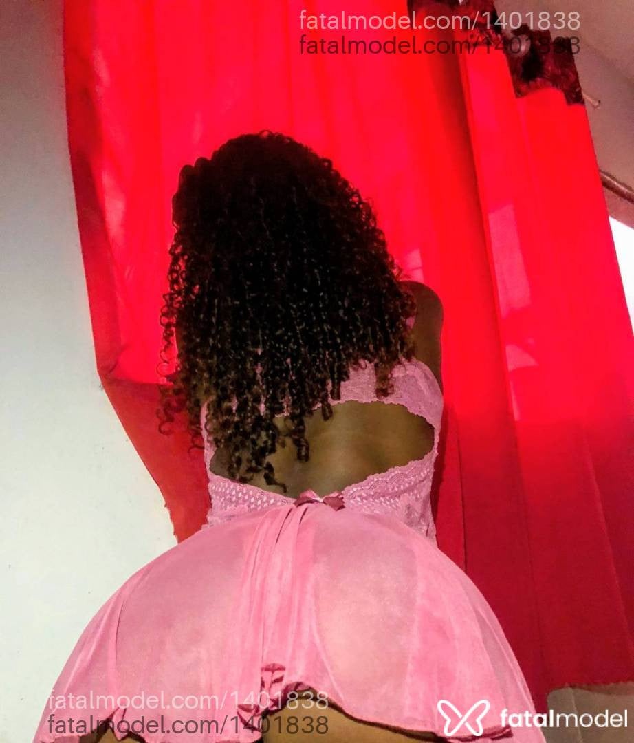 Acompanhante mulher com cabelo castanho de olhos pretos em Itaperuna - Rubih