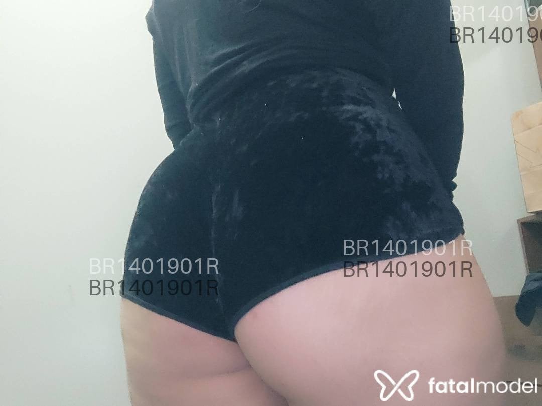 Acompanhante mulher loira (o) de olhos castanhos em Patos de Minas - Amanda Lacerda