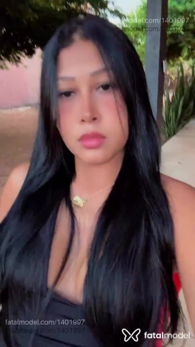 Acompanhante mulher com cabelo castanho de olhos castanhos - Ane Morena