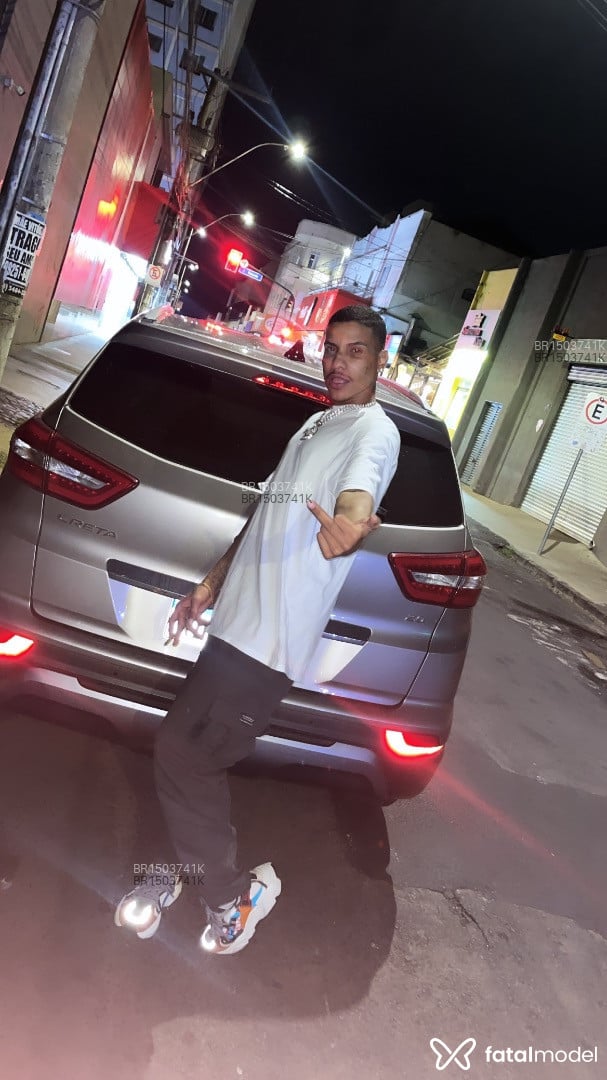 Acompanhante homem morena (o) de olhos castanhos em Uberlândia - Brehno Richardy