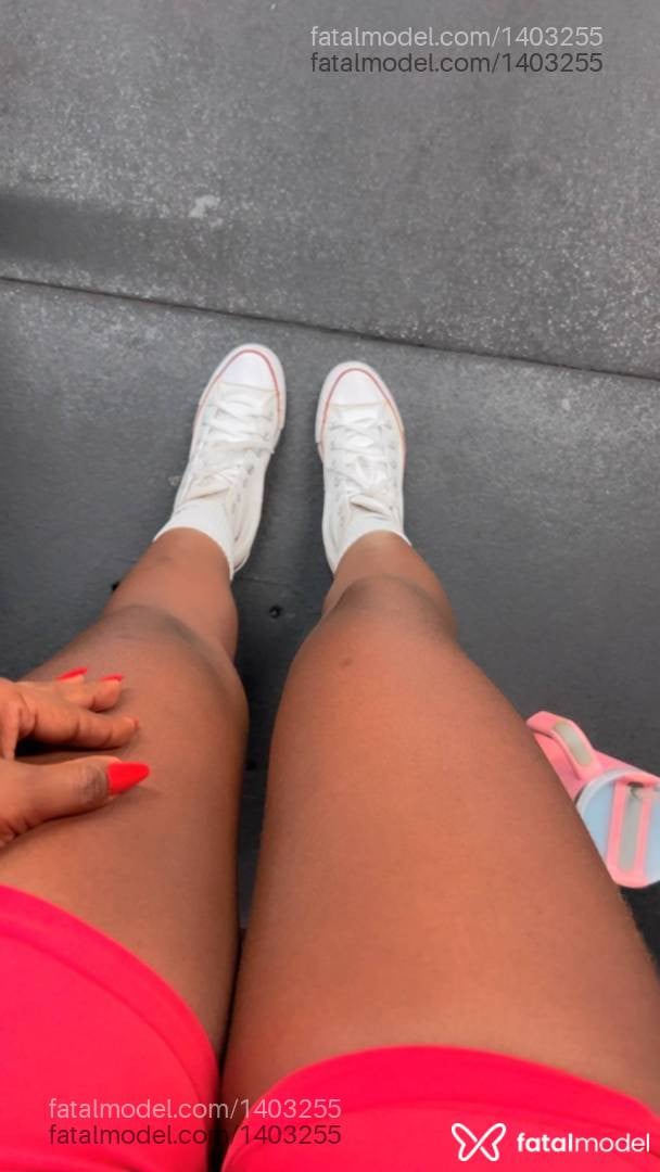 Acompanhante mulher morena (o) de olhos pretos - Bruna Azevedo