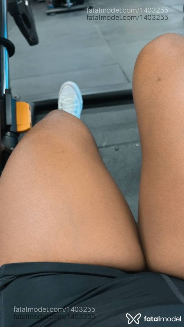 Acompanhante mulher morena (o) de olhos pretos - Bruna Azevedo