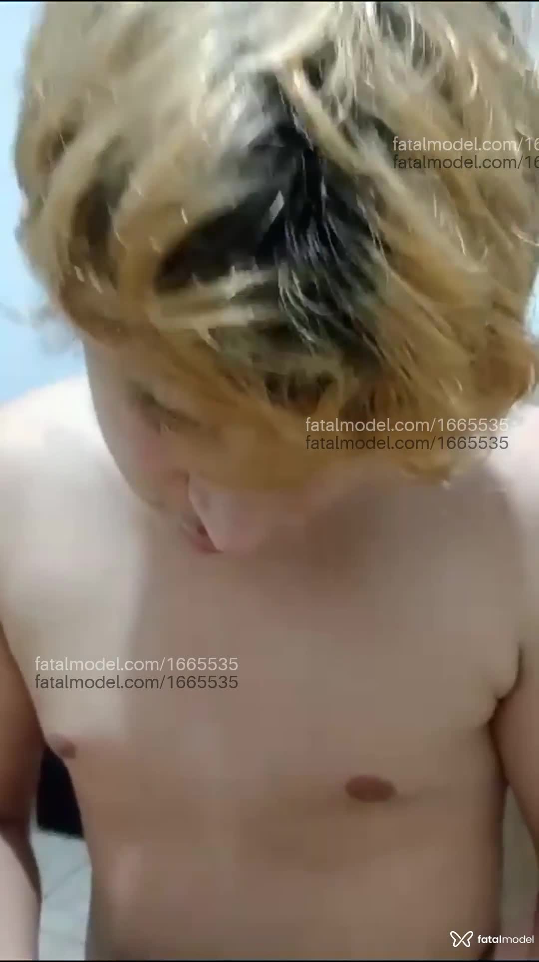 Acompanhante homem loira (o) de olhos azuis em Piracicaba - Diego