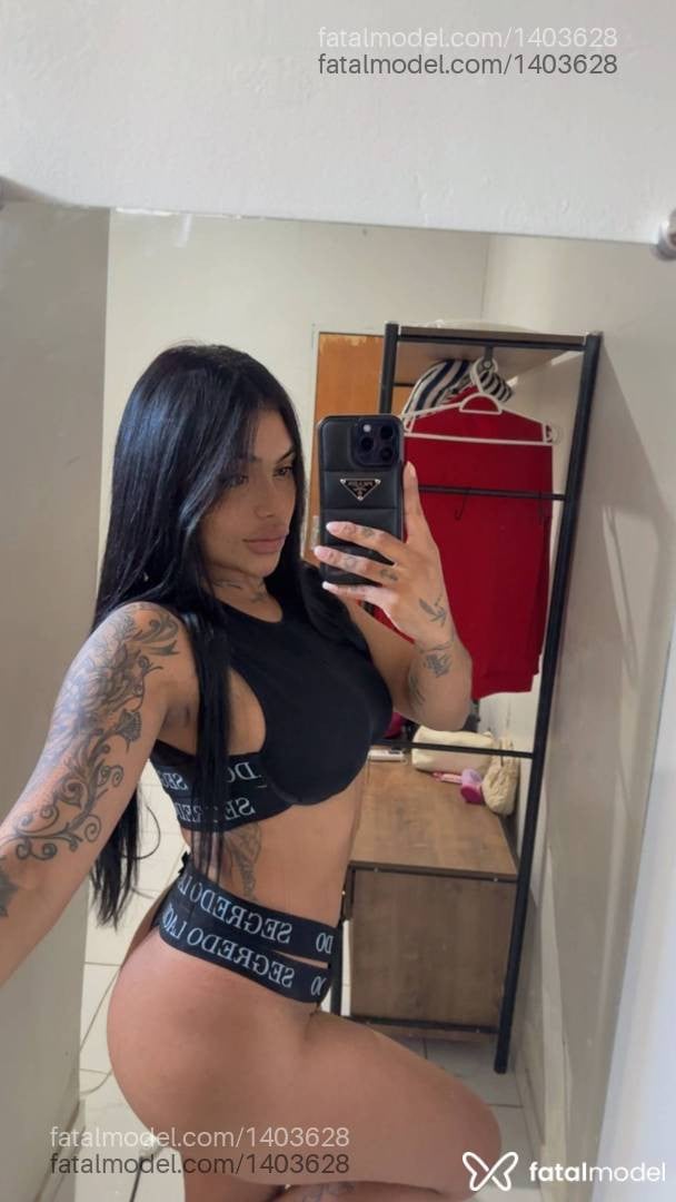 Acompanhante mulher morena (o) de olhos castanhos - Júlia Ribeiro