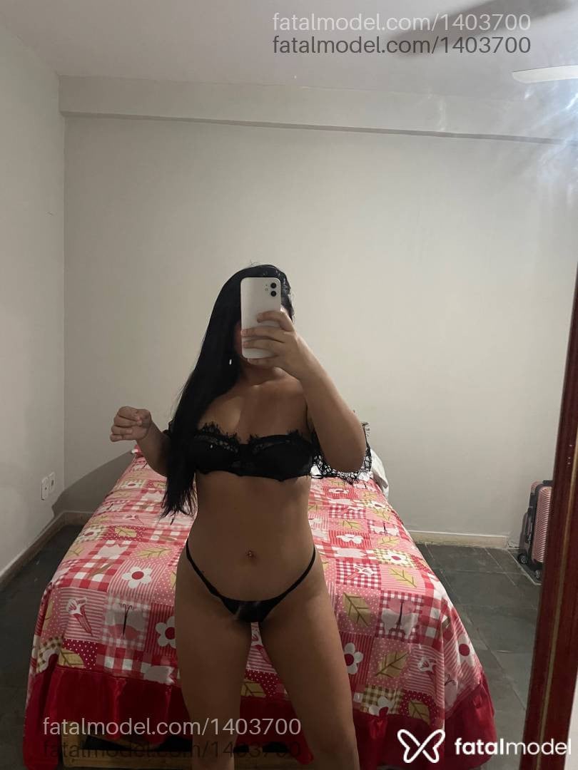 Acompanhante mulher morena (o) de olhos pretos em Frutal - Micaela Ferraz