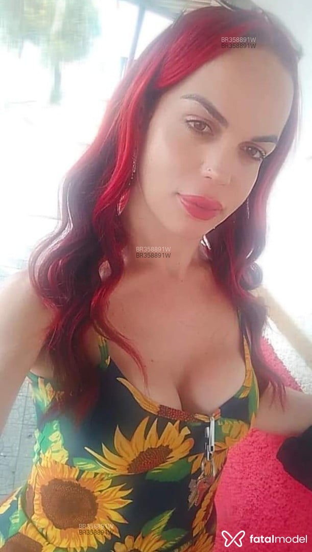 Acompanhante mulher trans ruiva (o) de olhos castanhos em Iturama Acompanhante mulher trans ruiva (o) de olhos castanhos em Iturama - bella lopes