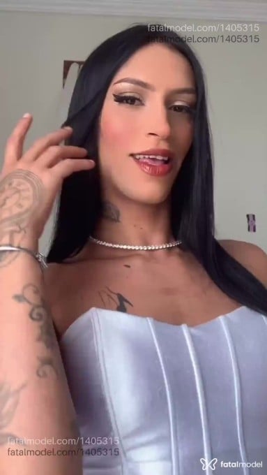 Acompanhante travesti morena (o) de olhos castanhos em Petrolina - Emilly Brenda