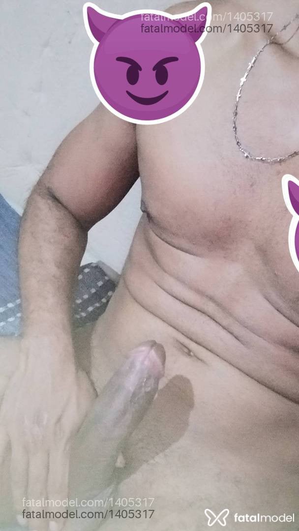 Acompanhante homem morena (o) de olhos pretos - Silva
