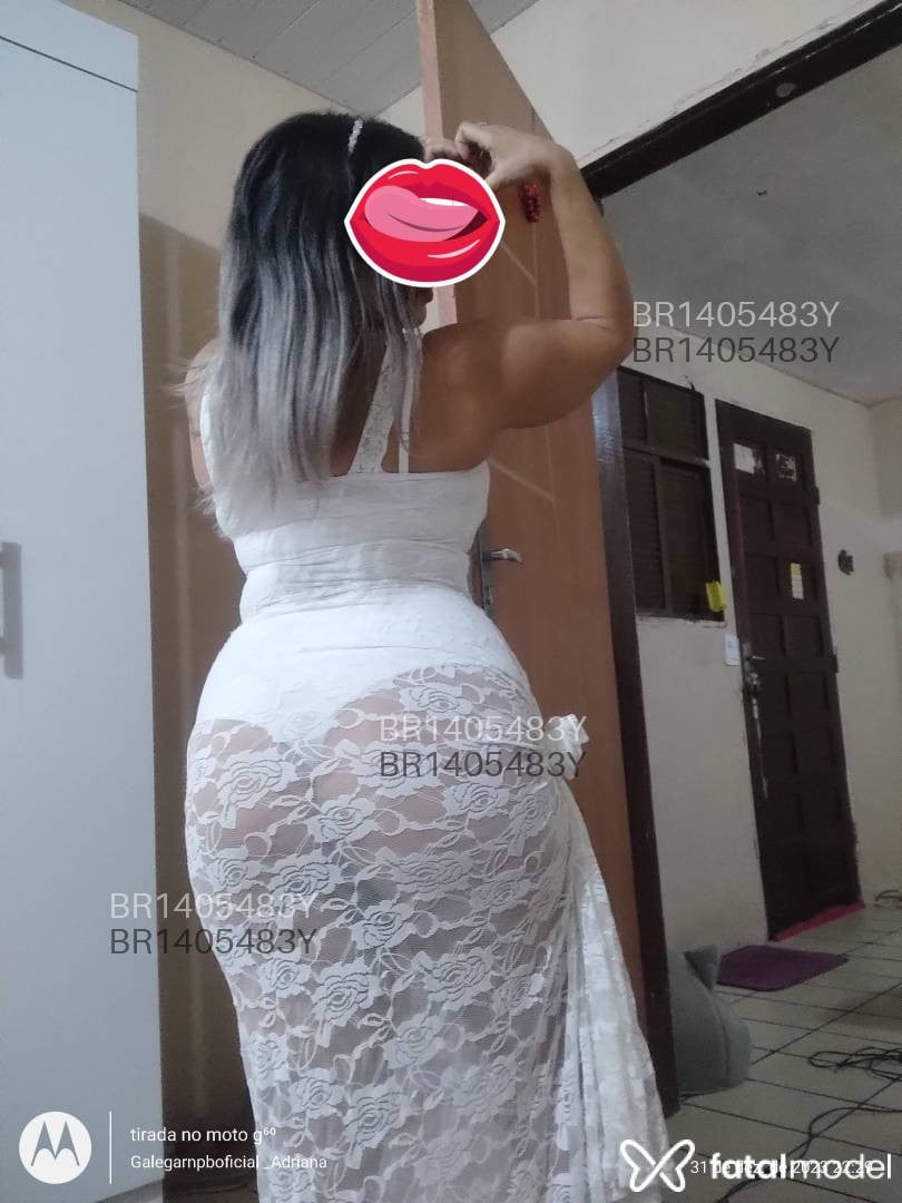 Acompanhante mulher com cabelo castanho de olhos castanhos em João Pessoa - Mônica GalegaRNPB