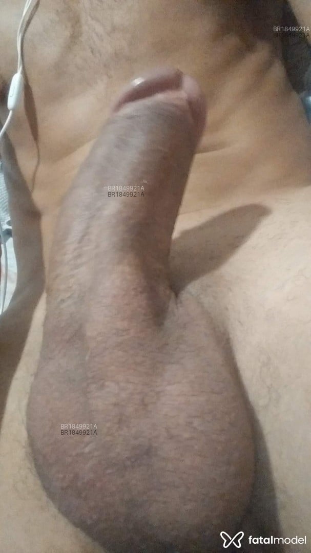 Acompanhante homem morena (o) de olhos castanhos em Serra Acompanhante homem morena (o) de olhos castanhos em Serra - Diogo macetador