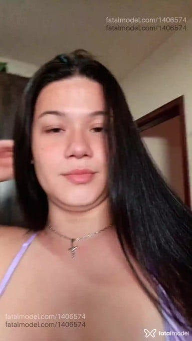Acompanhante travesti ruiva (o) de olhos castanhos em Birigui - Klin klin