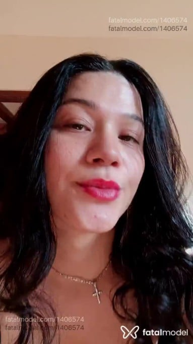 Acompanhante travesti ruiva (o) de olhos castanhos em Birigui - Klin klin