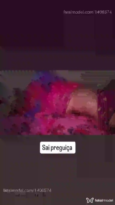 Acompanhante travesti ruiva (o) de olhos castanhos em Birigui - Klin klin