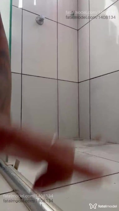 Acompanhante mulher com cabelo castanho de olhos verdes em Marechal Cândido Rondon - Yara