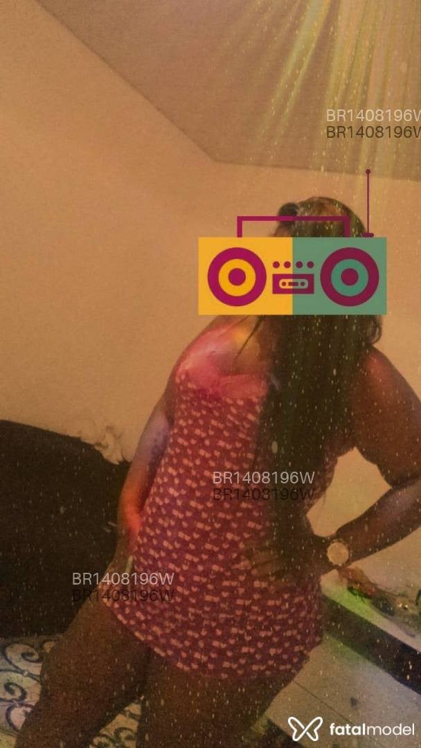 Acompanhante mulher com cabelo castanho de olhos castanhos em Rio de Janeiro - Steffany Morena
