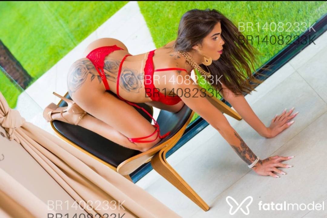 Acompanhante mulher trans com cabelo castanho de olhos castanhos em Contagem - Maria danny