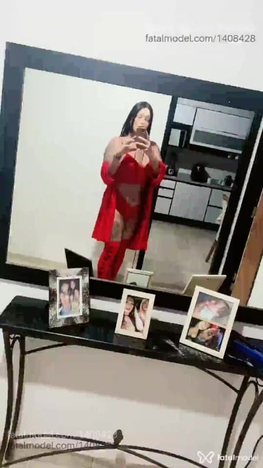 Acompanhante mulher trans morena (o) de olhos mel em Catanduva Acompanhante mulher trans morena (o) de olhos mel em Catanduva - Japonesa