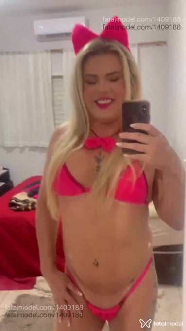 Acompanhante travesti loira (o) de olhos castanhos em Mococa - Julinhaloirinha
