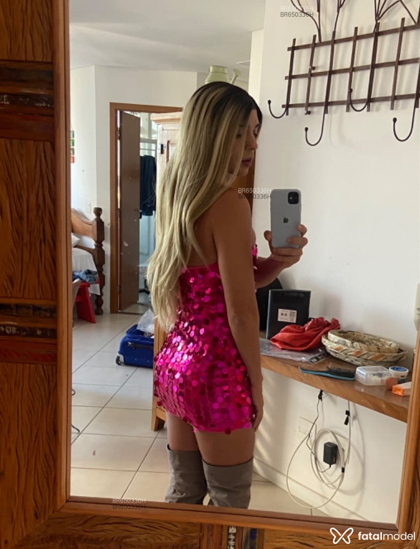 Acompanhante travesti loira (o) de olhos castanhos em Colatina - Vivi Nomar