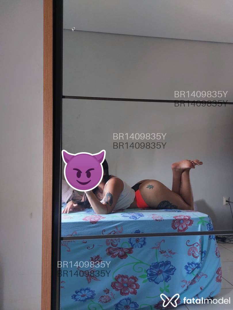 Acompanhante mulher morena (o) de olhos castanhos em Ariquemes - Thayça