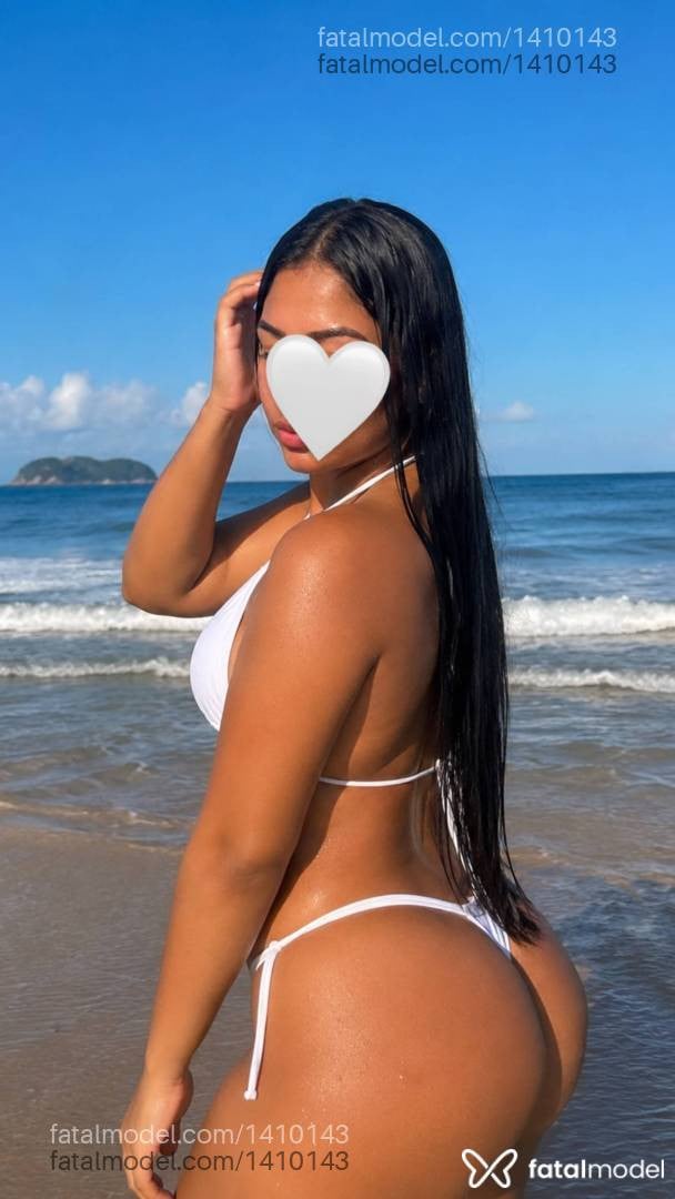 Acompanhante mulher com cabelo castanho de olhos castanhos - Luana