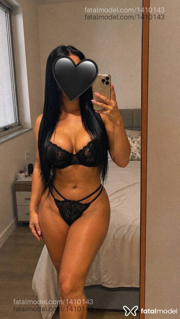 Acompanhante mulher com cabelo castanho de olhos castanhos em Araguaína Acompanhante mulher com cabelo castanho de olhos castanhos em Araguaína - Luana