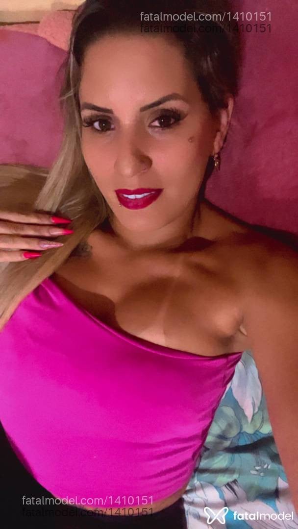 Acompanhante mulher loira (o) de olhos castanhos em Inocência - Yasmim