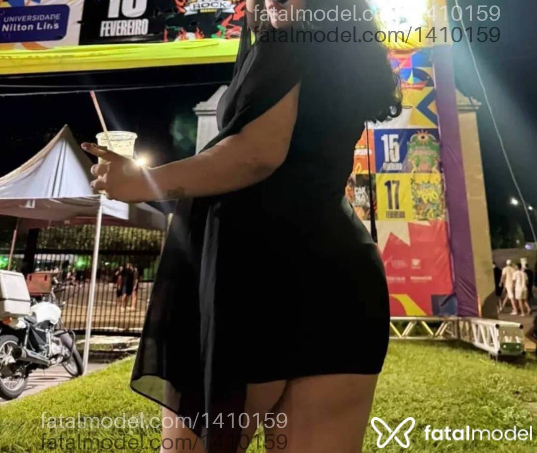 Acompanhante mulher com cabelo castanho de olhos castanhos em Barra Velha - Isis Bellucci
