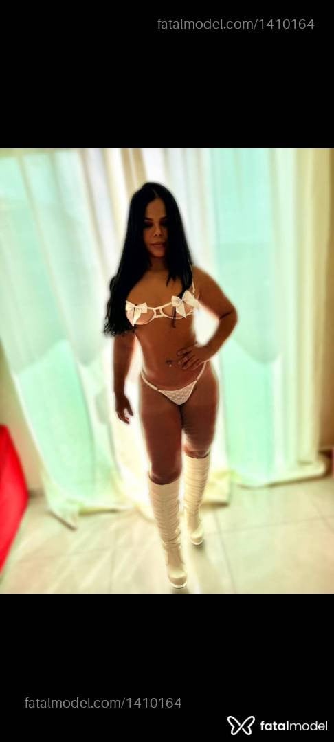Acompanhante mulher morena (o) de olhos castanhos - Luana