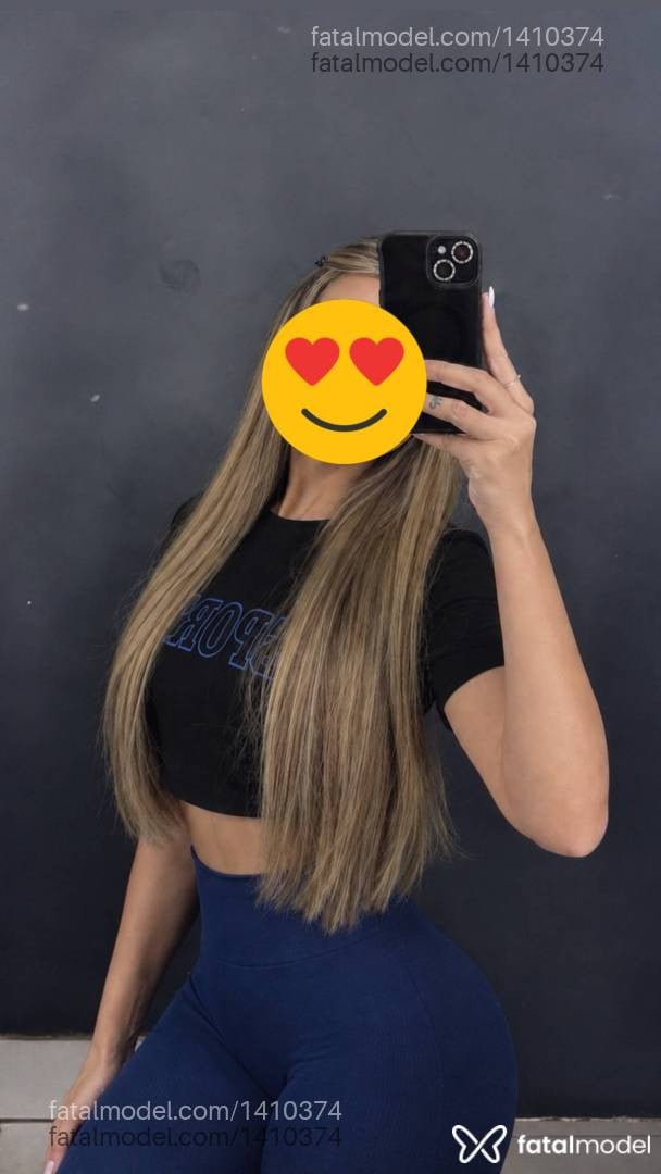 Acompanhante mulher loira (o) de olhos mel - Júlia Villar