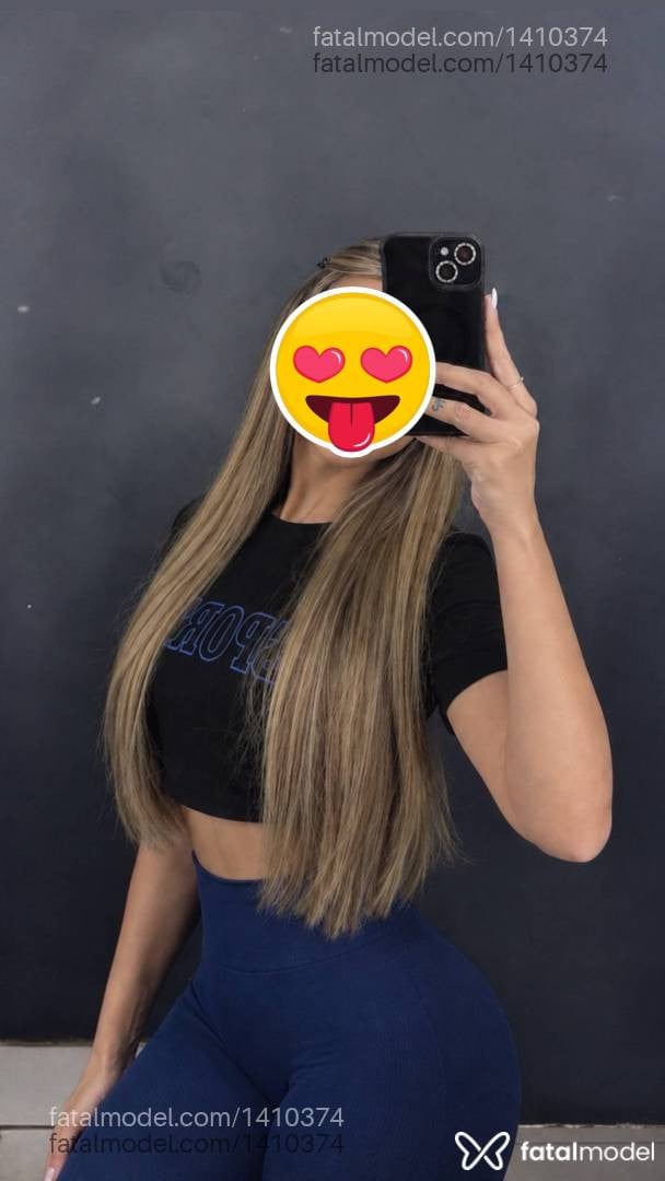 Acompanhante mulher loira (o) de olhos mel - Júlia Villar