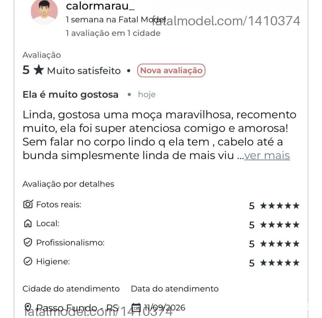 Acompanhante mulher loira (o) de olhos mel - Júlia Villar