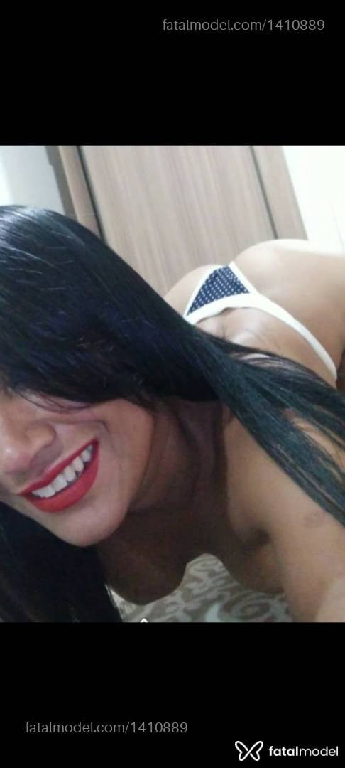 Acompanhante mulher morena (o) de olhos pretos - Paty Chaverinho