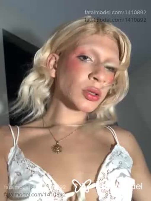 Acompanhante mulher trans loira (o) de olhos castanhos em São Paulo - Angela Gois