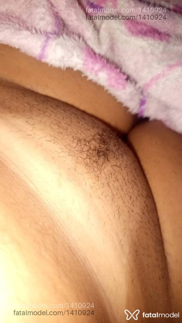 Acompanhante mulher morena (o) de olhos castanhos - Alice Gomes