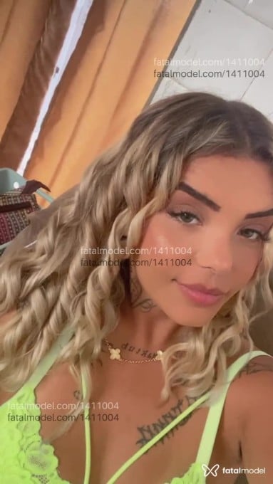 Acompanhante mulher loira (o) de olhos verdes em Rio de Janeiro Acompanhante mulher loira (o) de olhos verdes em Rio de Janeiro - Lua Ferreira