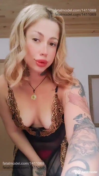 Acompanhante mulher loira (o) de olhos castanhos em Tupã - Rebeca urach