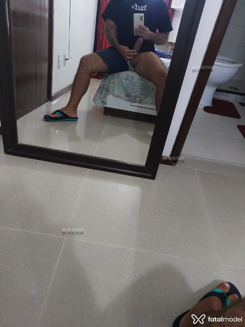Acompanhante homem com cabelo castanho de olhos castanhos em Salvador - Leoni Santana