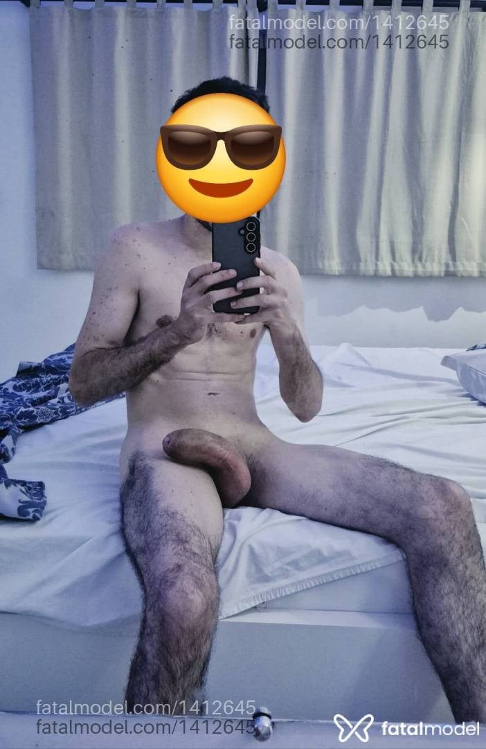 Acompanhante homem com cabelo castanho de olhos castanhos - Tigrão
