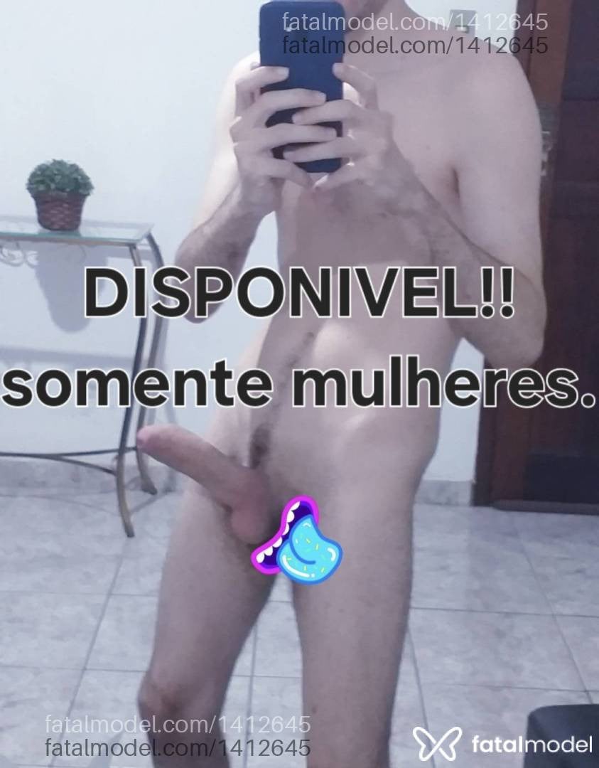Acompanhante homem com cabelo castanho de olhos castanhos - Tigrão