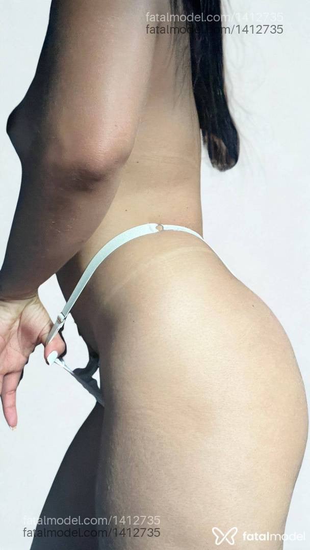Acompanhante mulher morena (o) de olhos castanhos - Sofhia Aurora