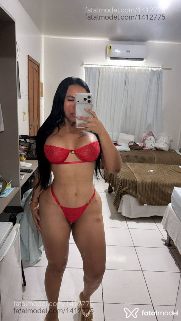 Acompanhante mulher morena (o) de olhos pretos - Indiaaaaxuxu